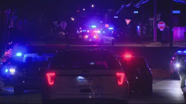 Barricaded gunman situation ends with peaceful surrender on city's NW side