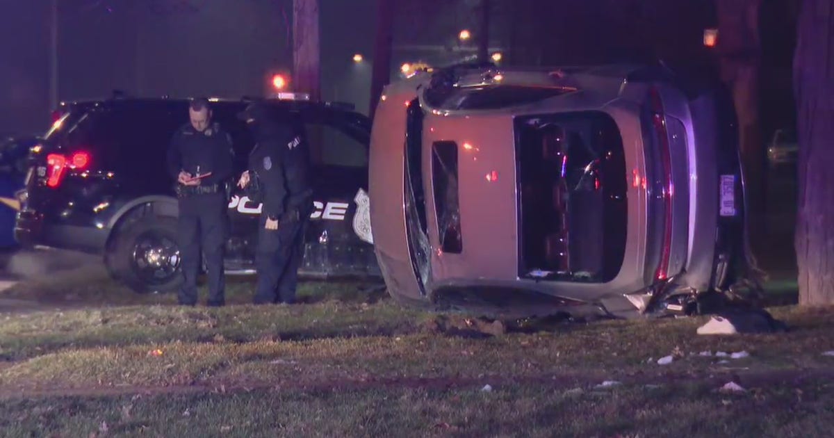 2 arrested after police chase in Metro Detroit ends with suspect ...
