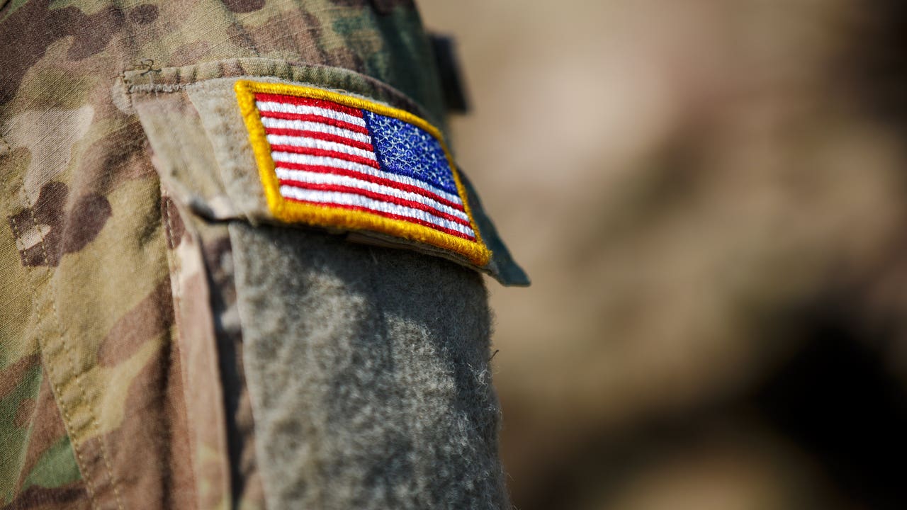 Us Army Approves New Hairstyles Nail Color For Women Us Army Approves New Hairstyles Nail Color For Women