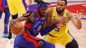 Pistons hand Lakers second straight loss, 107-92