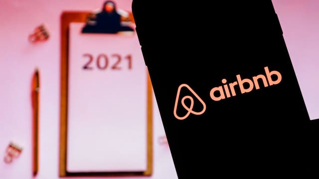 Airbnb reviewing Lansing reservations taking place during Inauguration week