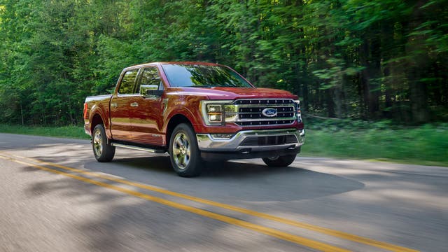 Ford posts surprise $561 million quarterly profit, buoyed by 120,000 orders for electric F-150