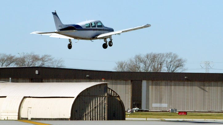Plane traveling from northern Michigan to O'Hare loses tire over Chicago neighborhood - Vimarsana News