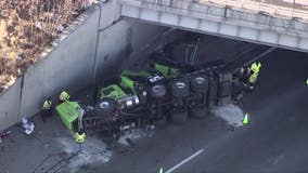 Tree trimming truck hits I-75 overpass before McNichols causing southbound freeway closure