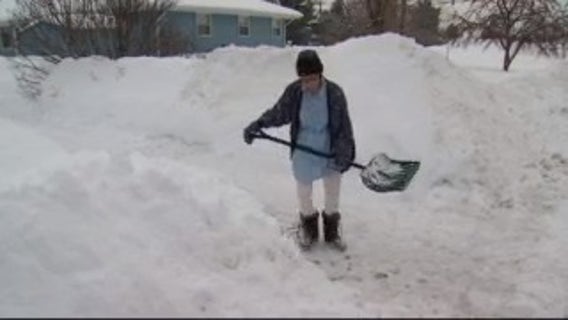 Shoveling snow is more dangerous if you've had COVID-19, says doctor