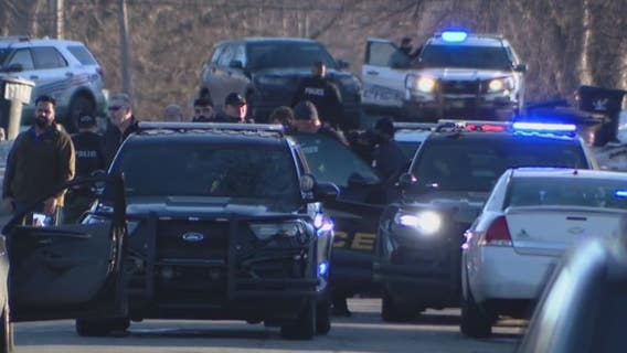 Suspect arrested after pulling gun on Detroit police on city's east side