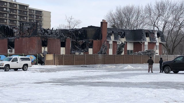 Eight hospitalized in massive apartment fire in Mt Clemens