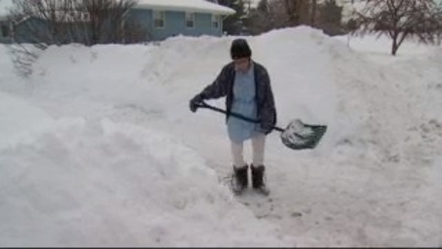 Shoveling snow is more dangerous if you've had COVID-19, says doctor