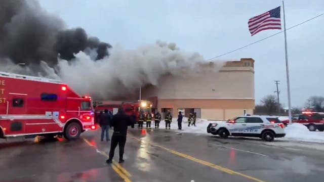 Major fire breaks out at abandoned building on Grand River, 1 injured