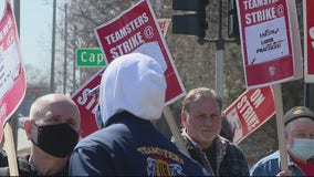 Metro Detroit 7UP workers strike over alleged unfair pay system