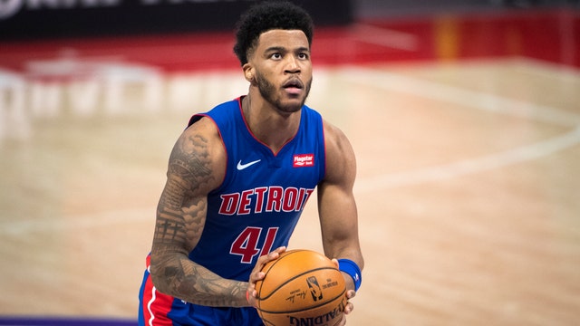 Bey's double-double leads Pistons over slumping Raptors