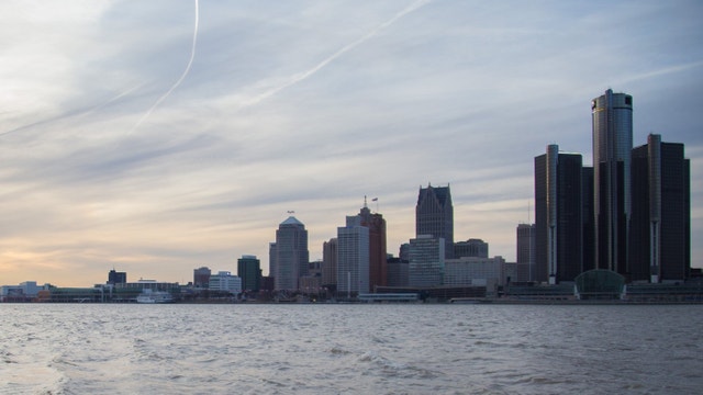 Detroit turns Earth Day into week-long cleanup event