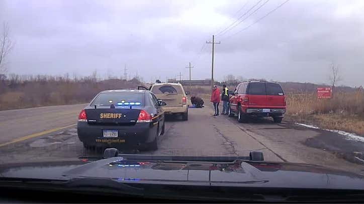 WATCH: Oakland County deputy saves man found overdosing in moving vehicle - Vimarsana News