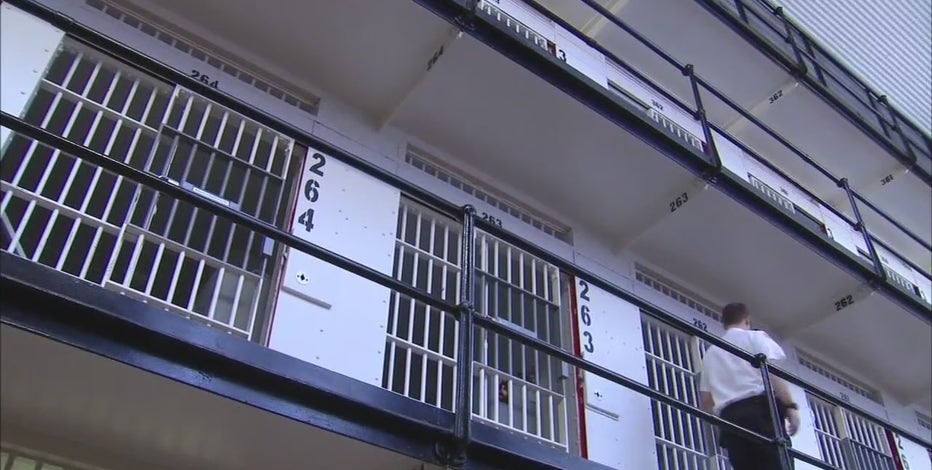 Michigan bans automatic life sentences for offenders under 21