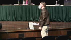 Grosse Pointe teacher resigns after board implements new COVID policy; teachers call out sick in support