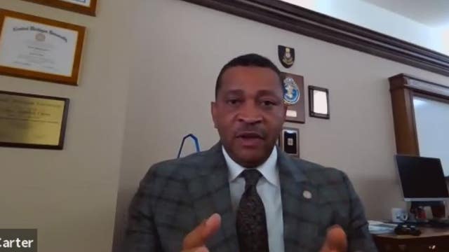 State lawmaker pushes for public database of police officer disciplinary records