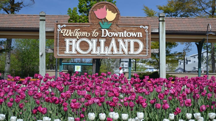 Holland Tulip Festival returns for 2021 after pandemic canceled last year's event - Vimarsana News
