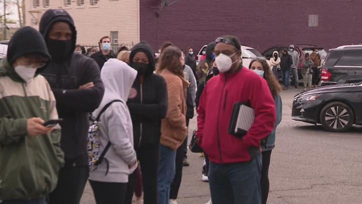 Hundreds receive vaccine at Sheffield Center, Duggan sees community access key - Vimarsana News