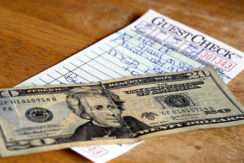 Café charges patrons $5 if they wear a mask or for 'bragging' about COVID vaccine