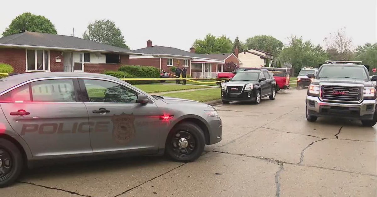 Warren police investigate murder-suicide at home that firefighters responded Friday morning | FOX 2 Detroit