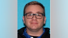 Convicted sex offender charged with trying to entice young girls on Instagram to send nudes