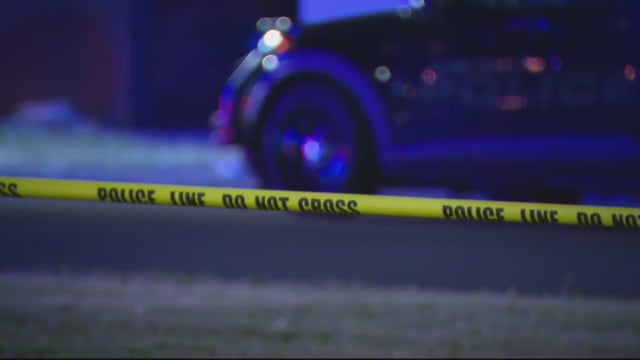 Detroit police investigate double shooting that killed 1 on Outer Drive