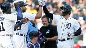 Haase pair of 3-run HRs, inside-the-parker, Tigers top WSox