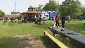 Detroit Police hold recruiting event for 10th precinct at Knox Park