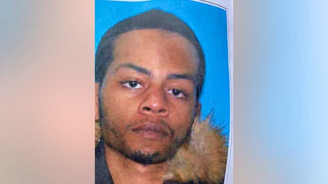 Detroit police search for suspected shooter after man killed, woman injured