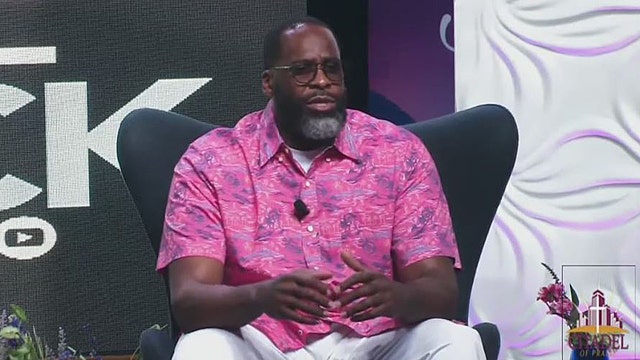 Former Mayor Kwame Kilpatrick getting married at Detroit church this weekend