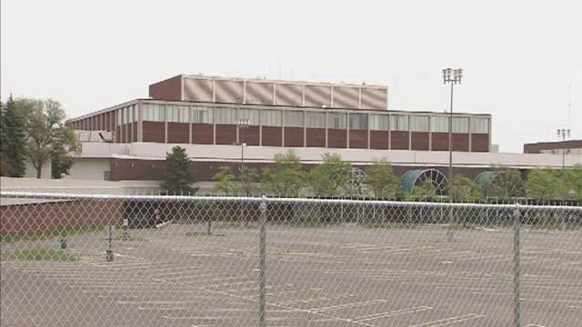 Southfield begins demolition of Northland Center