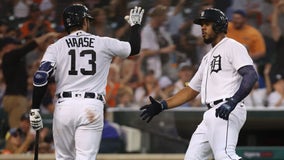 Reyes hits tiebreaking inside-the-park HR, Tigers beat Jays