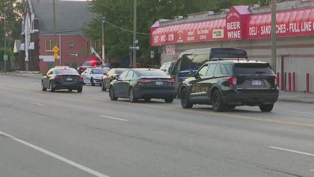 2 shot, 1 killed inside car, causing crash on Detroit's east side