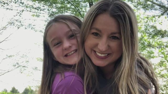 Support rallies around Clarkston single mom who lost home from lightning strike