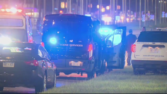 3 shot after dispute between couple turns into shootout at Detroit motel