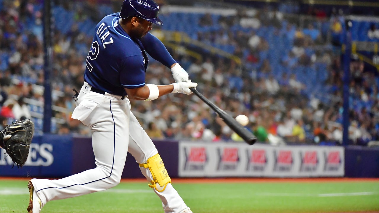 Video: Yankees vs. Rays Delayed After Tropicana Field's Lights Go