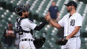 White Sox lose to Tigers, putting AL Central clinch on hold