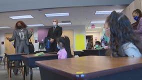 In-person learning restarts with 1st day at Detroit public schools