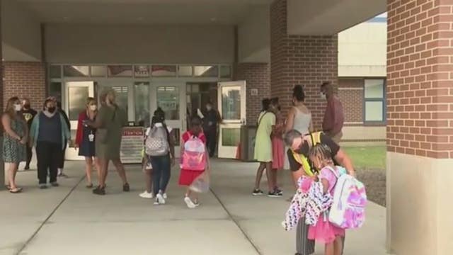 Therapist explains how to help kids manage school anxiety and use it as a force for good