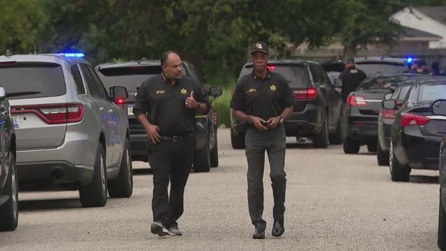 Gunman at large after opening fire on Wayne County Sheriff's Deputy on city's east side