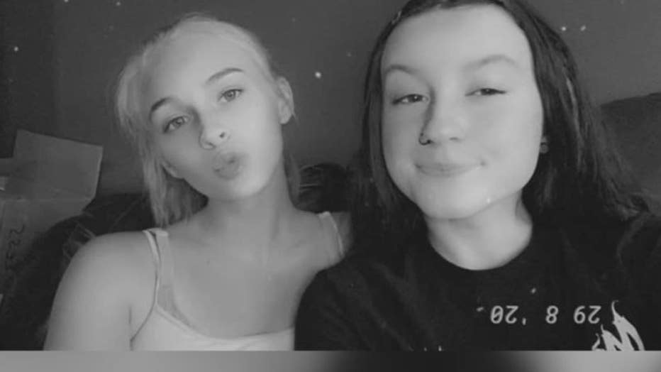 Dasia Dubord, left, with Alysa Vasseur.