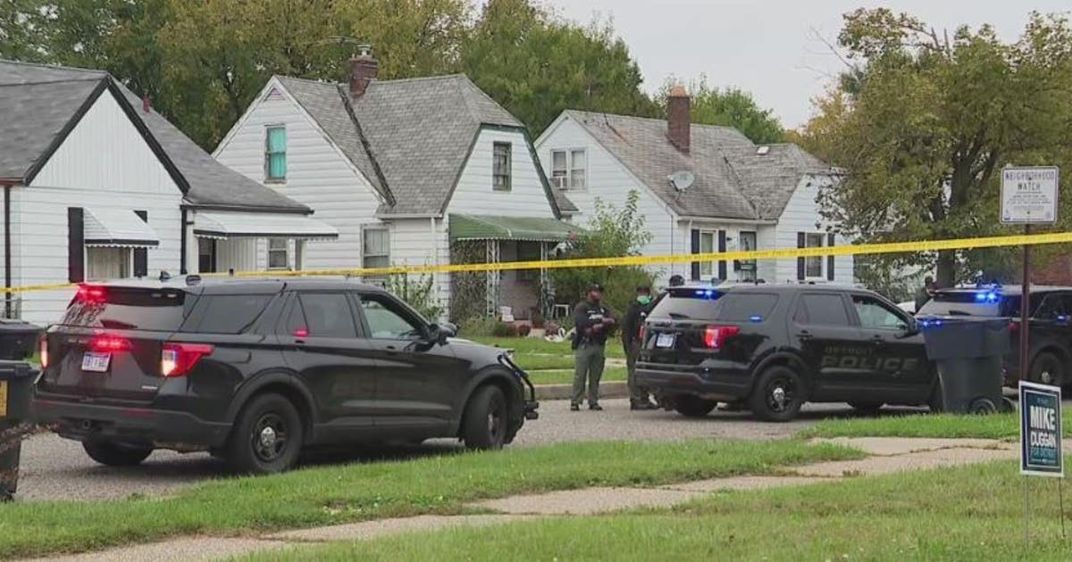 Woman found shot to death in the street on Detroit's east side | FOX 2 ...