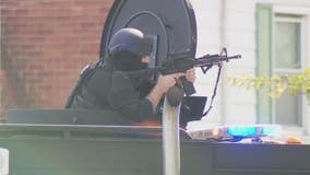 UPDATE: Homicide suspect dies by sucide after barricading inside Detroit home