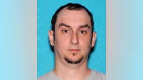 Madison Heights sex offender accused of sending child porn on chat app