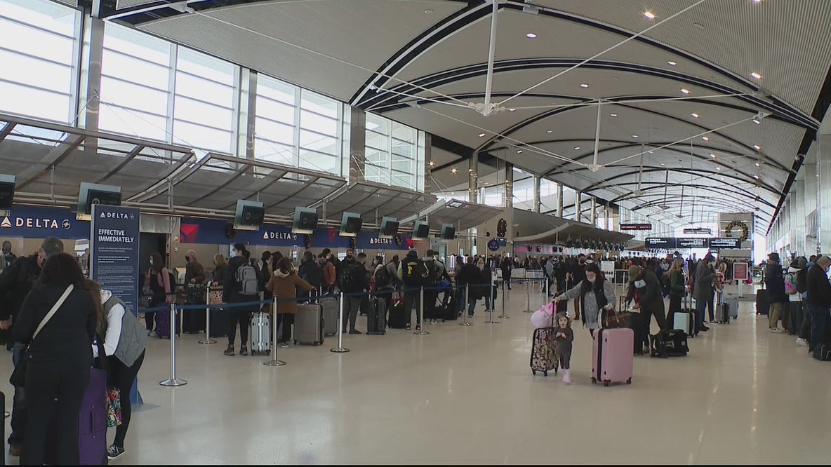 Government shutdown: Detroit Metro Airport offering free food to employees working without pay