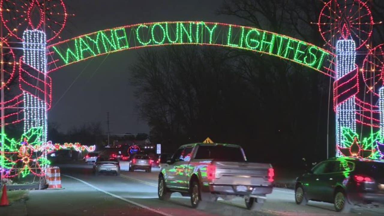 Best Christmas Lights In Wayne County 2022 Wayne County Lightfest Makes The Holidays Glow For 2021 On Hines Drive