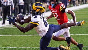 No. 8 Michigan tunes up for Ohio State, routs Terps 59-18