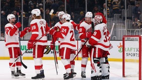 Red Wings beat Bruins 2-1 for franchise's 3,000th victory