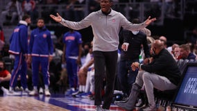 Antetokounmpo leads Bucks in 117-89 rout of Pistons