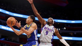 Poole helps Curry-less Warriors beat Pistons 105-102